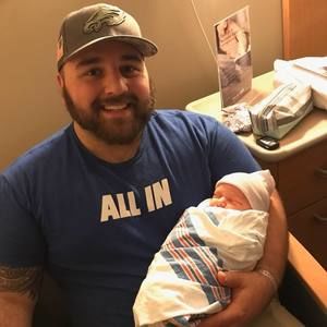 Meet your Posher, Adam